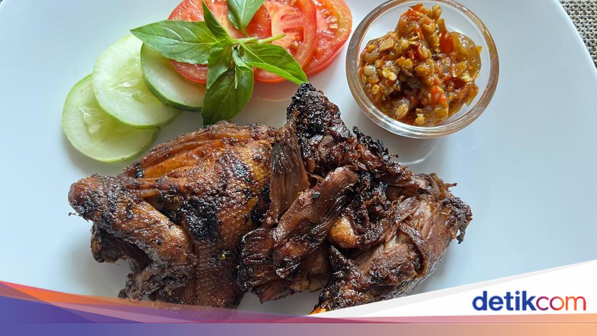 Ayam Bakar & Bebek Goreng Mba Narti Y3: Rasa yang Menggoda Jiwa di Adipala